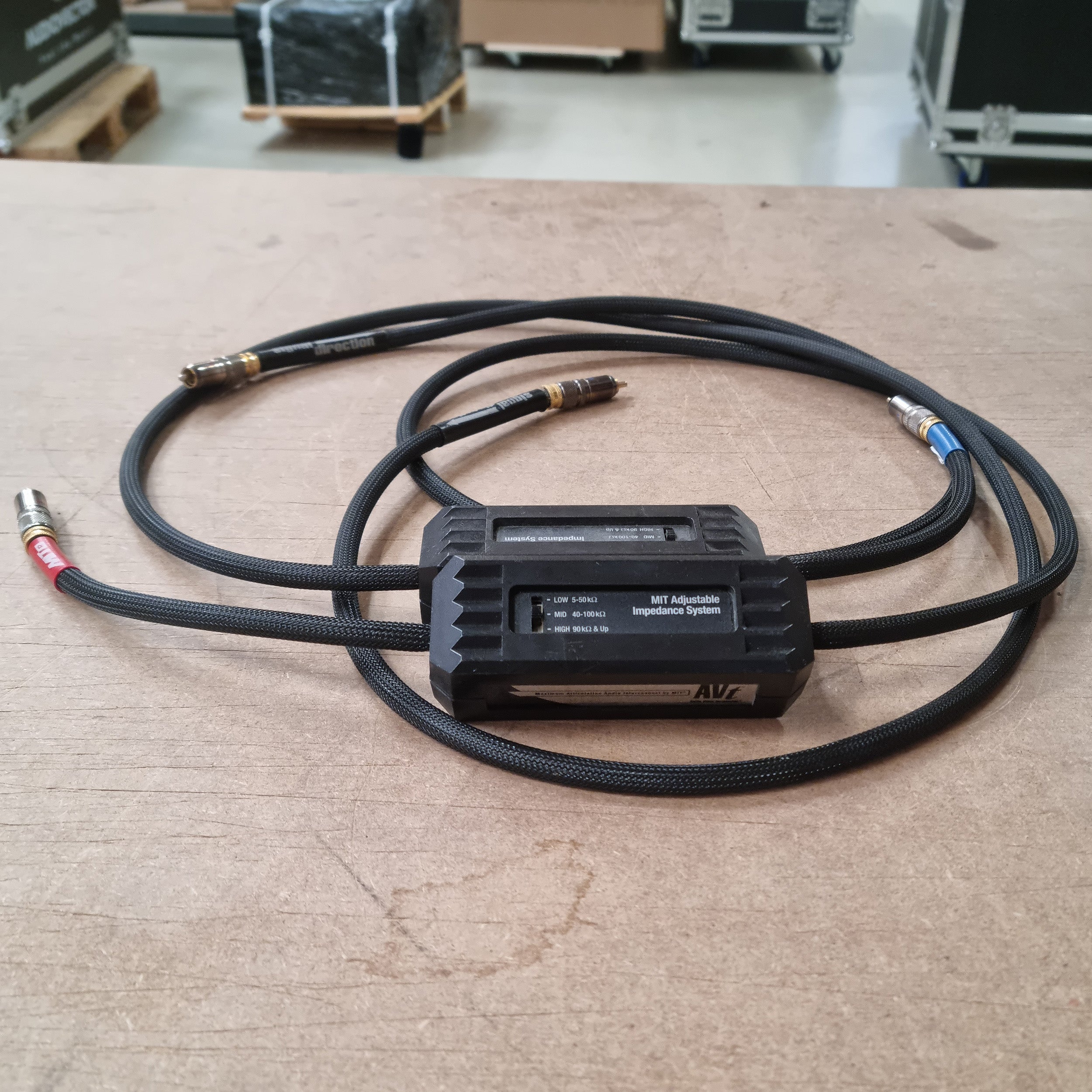 MIT AVt 1 RCA