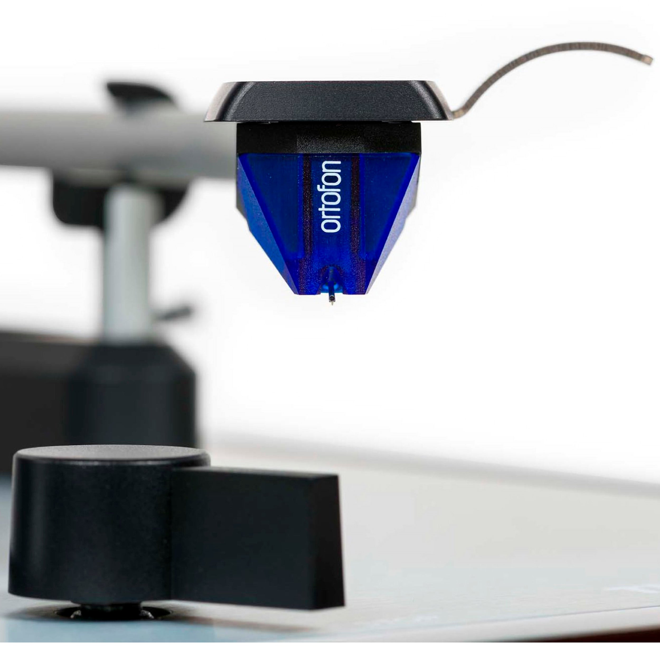 Thorens TD403DD - Turntable - Lydspecialisten