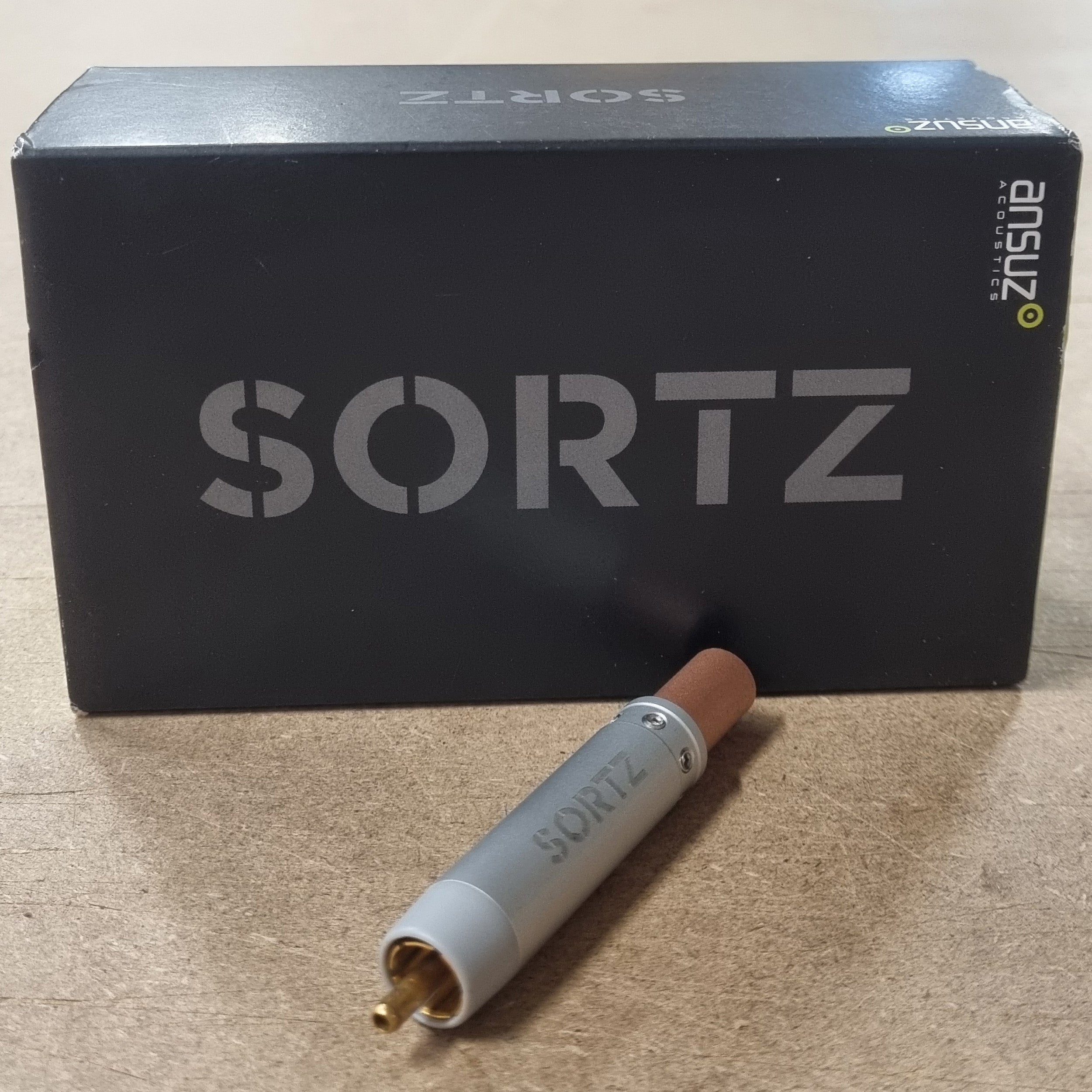 Ansuz Sortz RCA Regular (BRUGT)