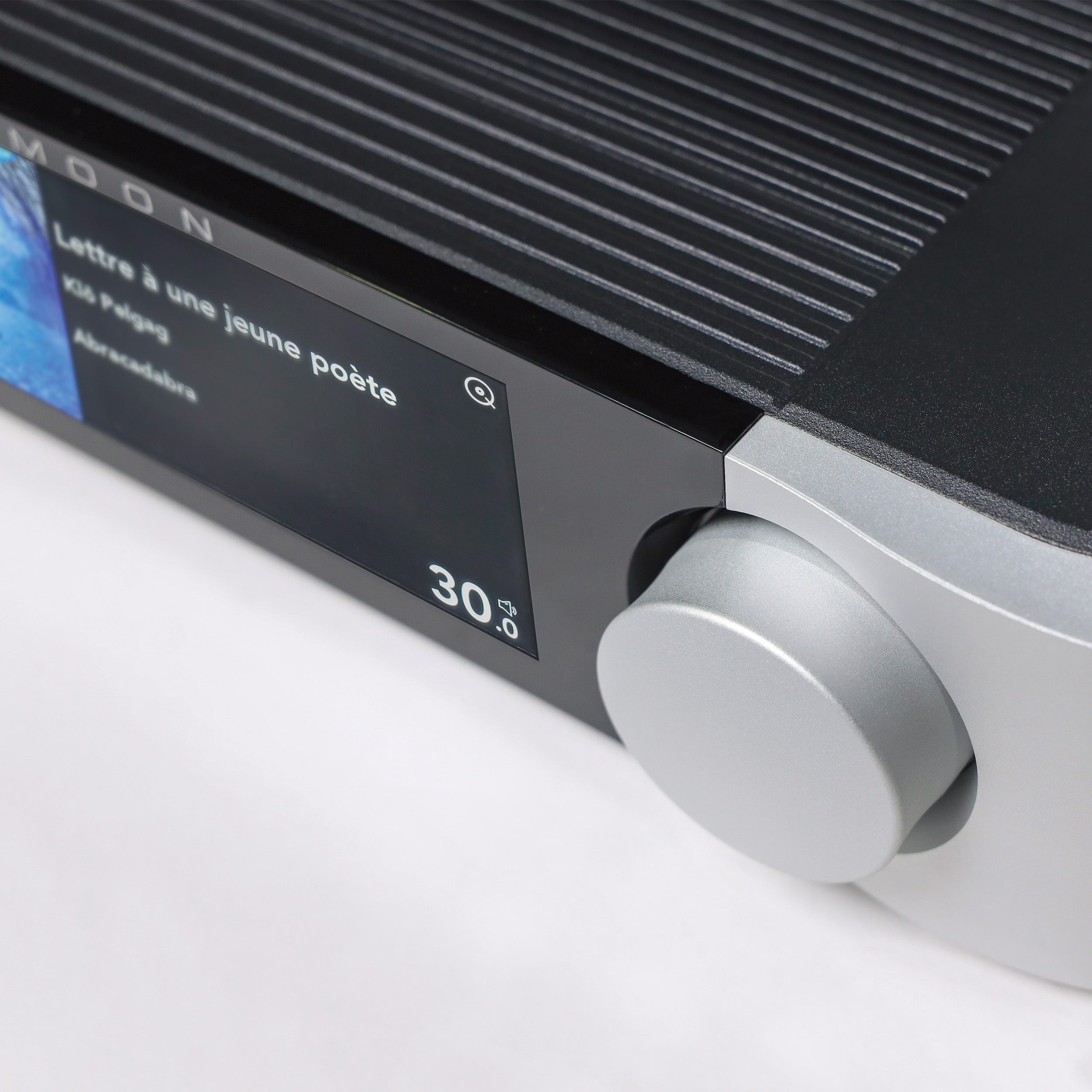 Moon 371 integrated amplifier