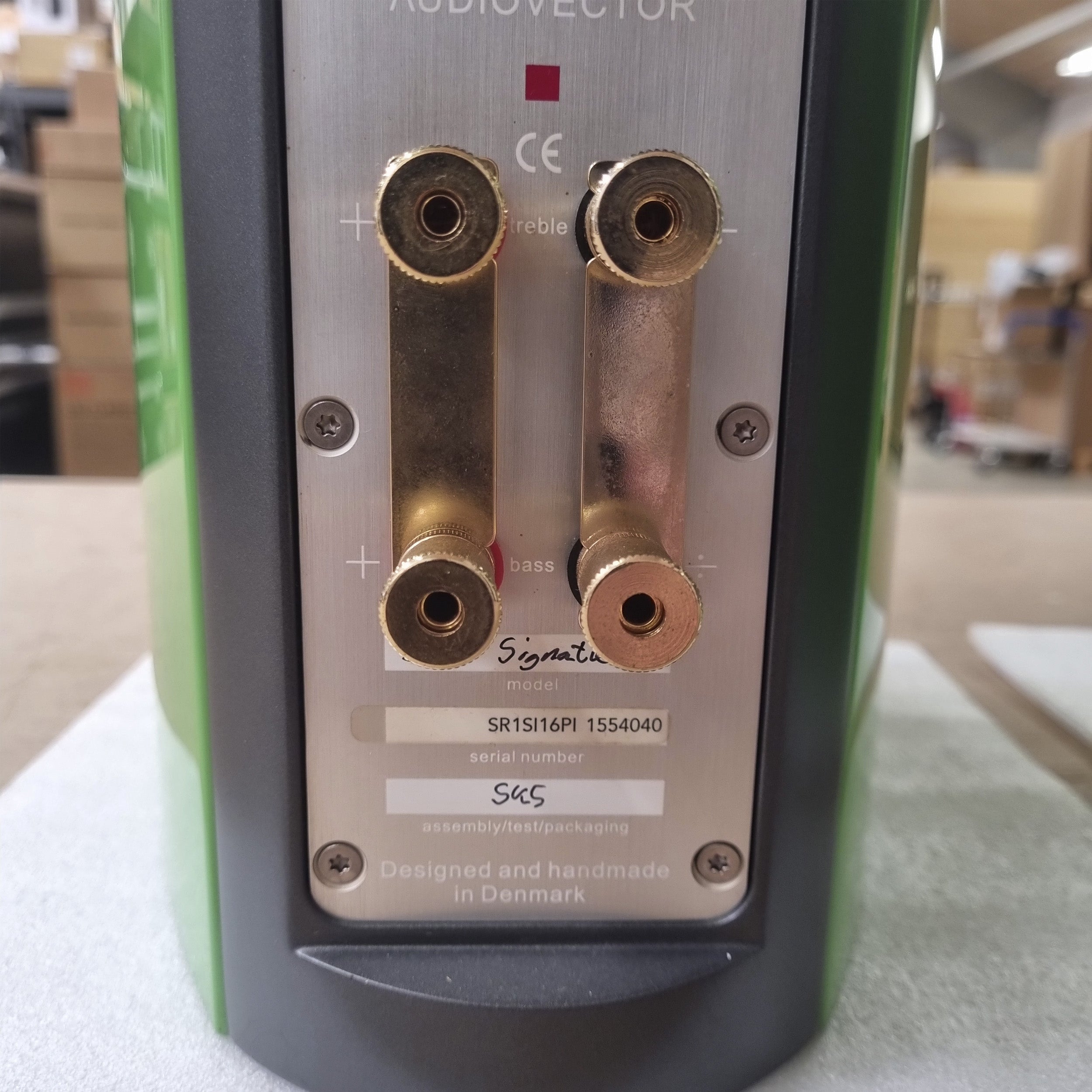 Audiovector SR1 Signature