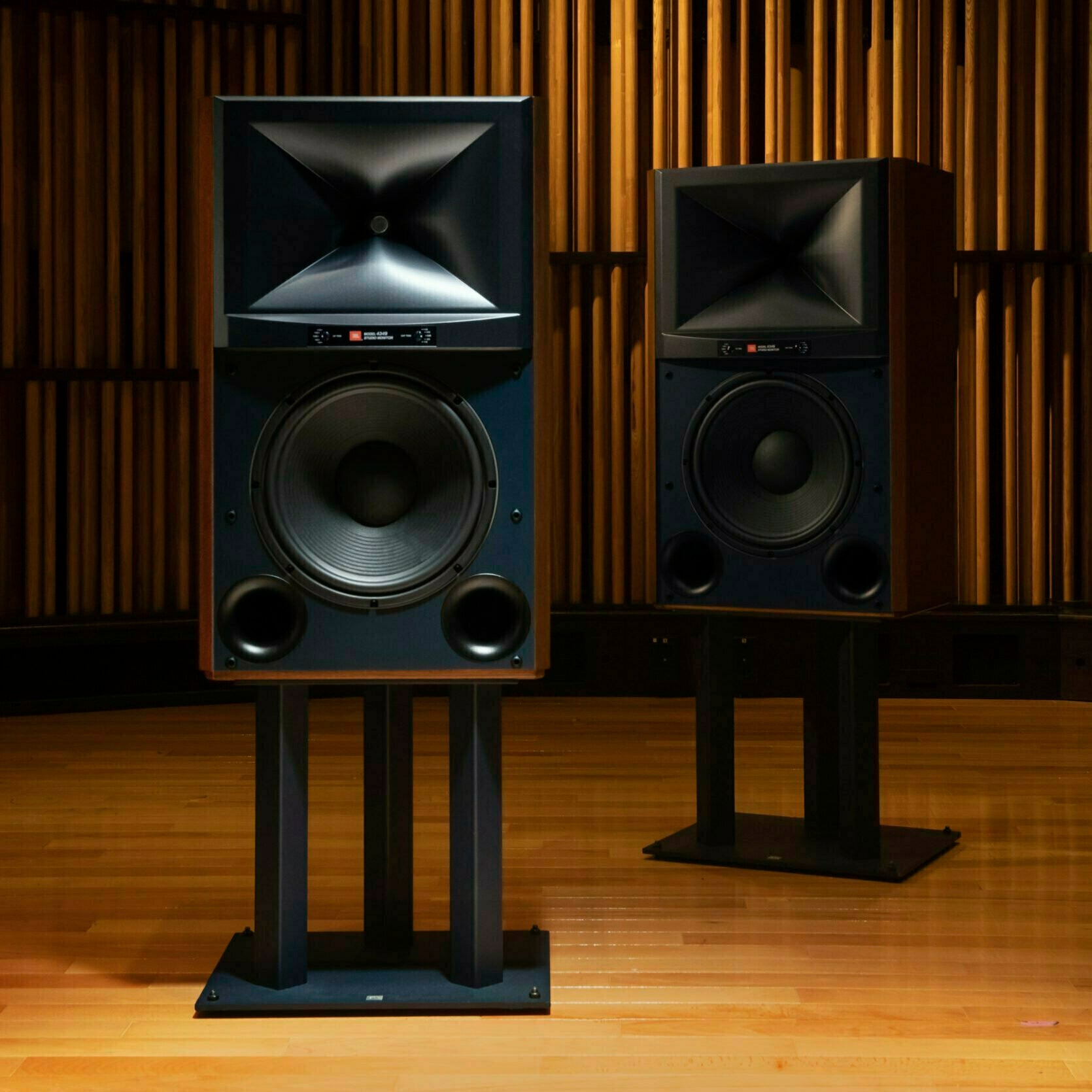JBL BS-360 Stands